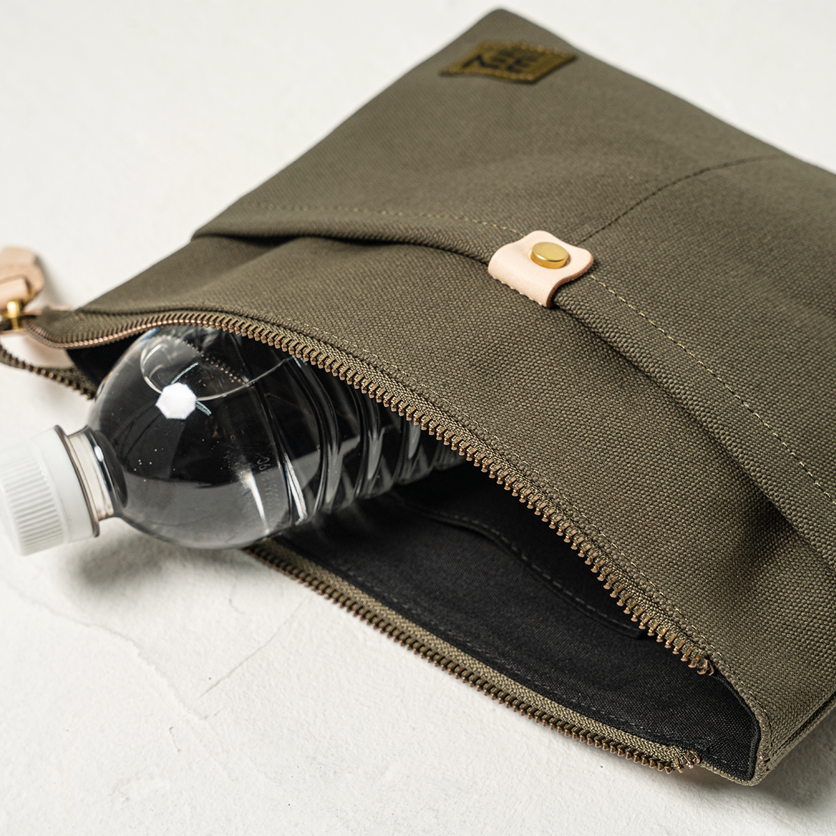 BEN GENERAL スタジアムコミューター2wayトートバッグ カーキ