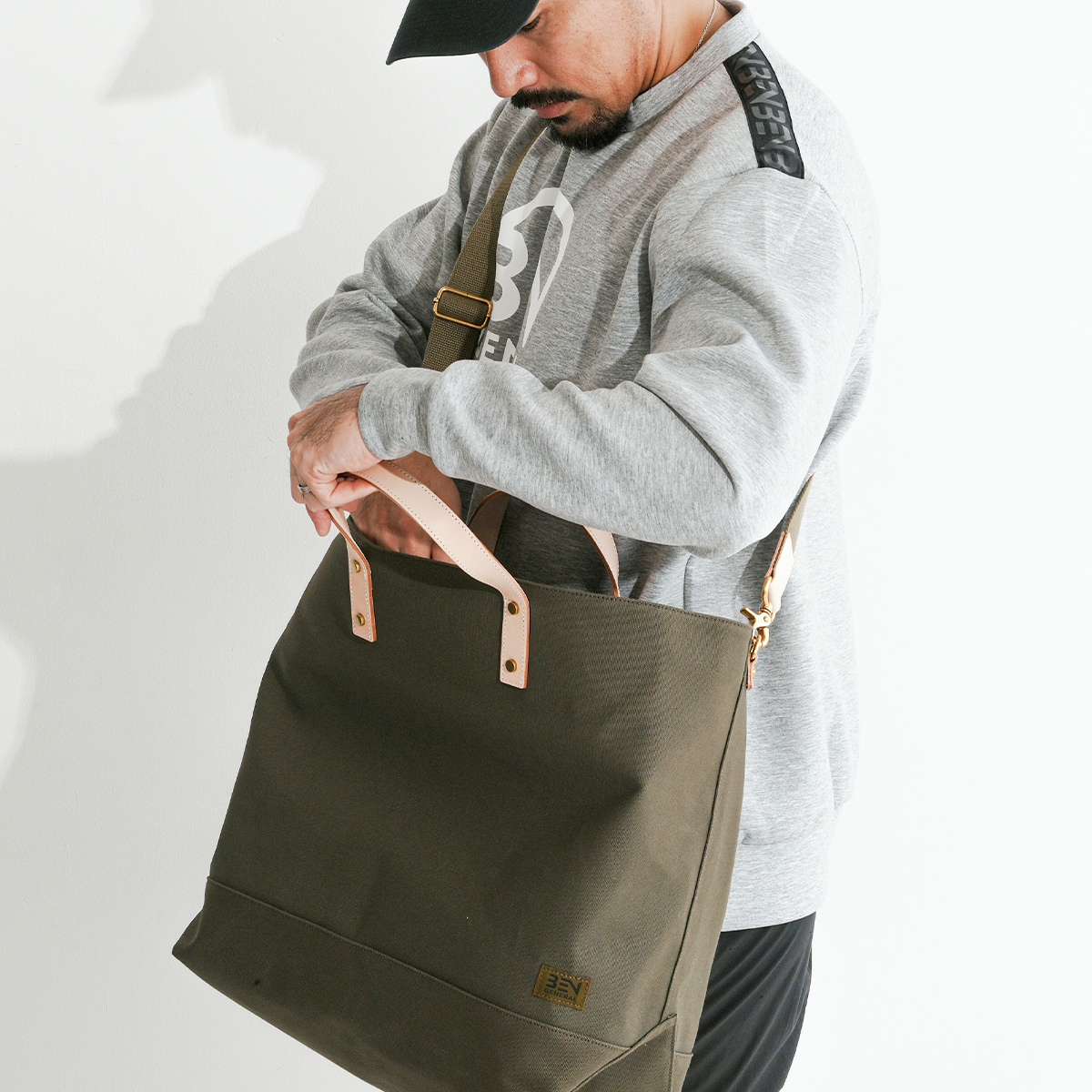 BEN GENERAL スタジアムコミューター2wayトートバッグ カーキ