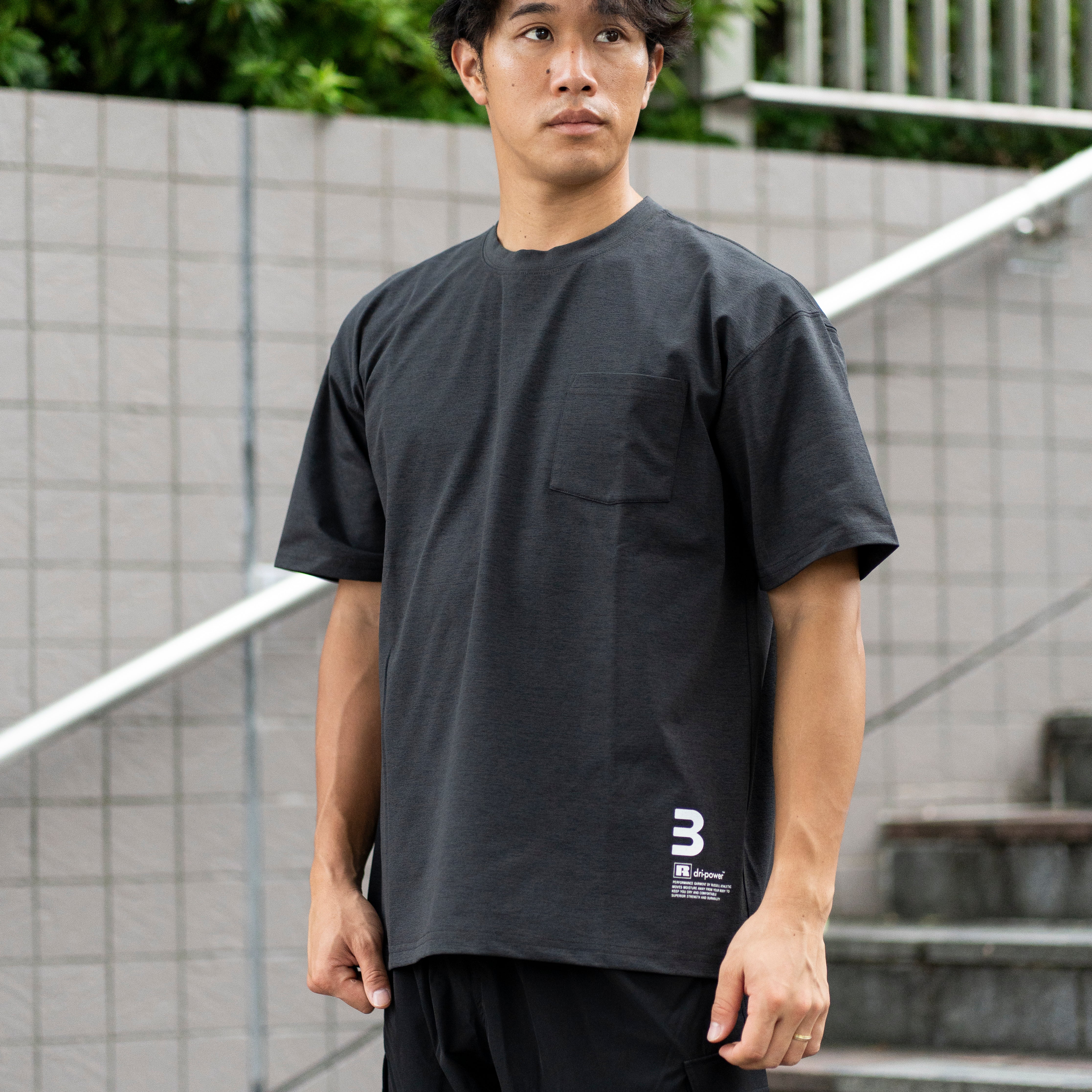 BEN GENERAL Russell Athletic ドライパワーストレッチベーシックポケットTシャツ チャコール
