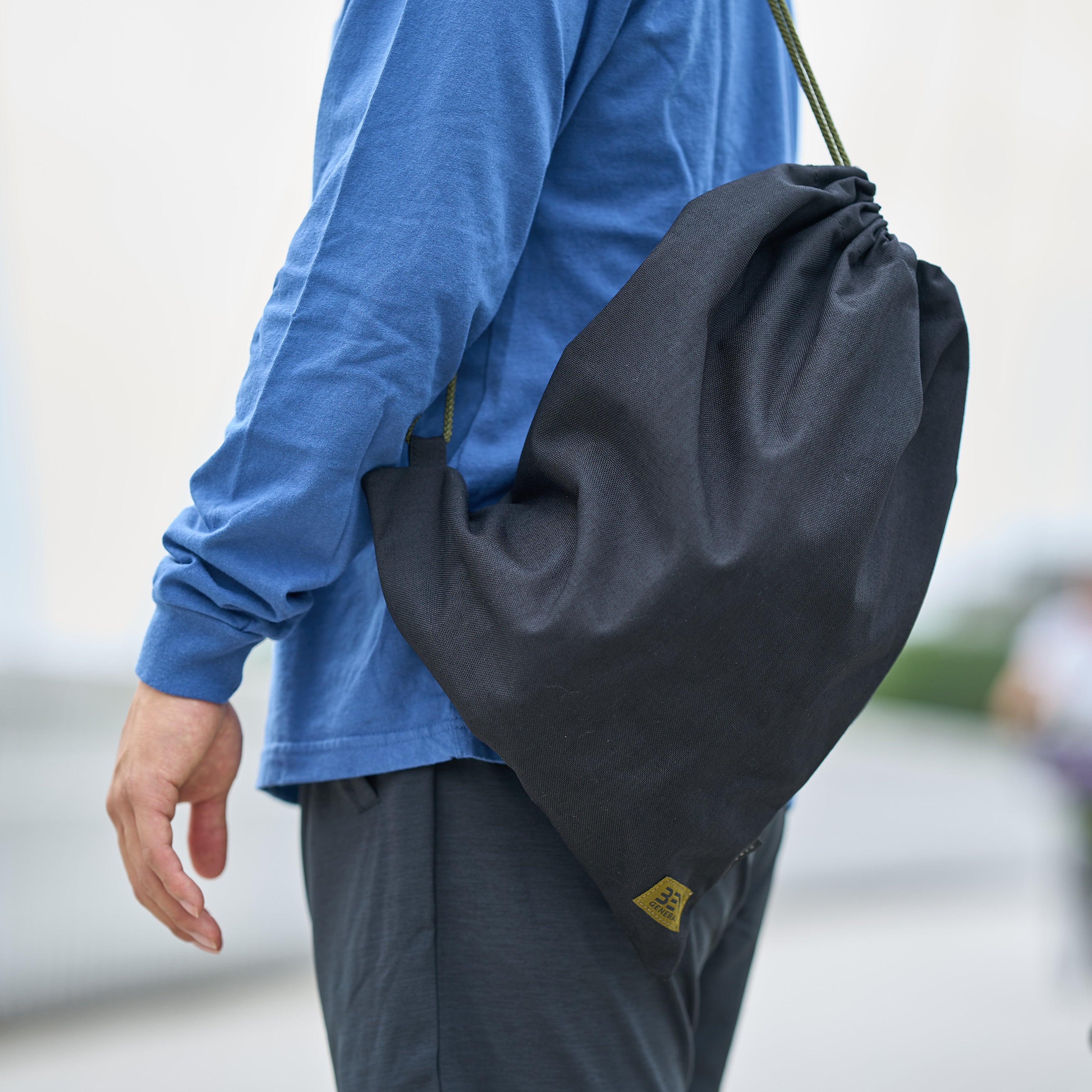 USBランドリーバッグ カーキ