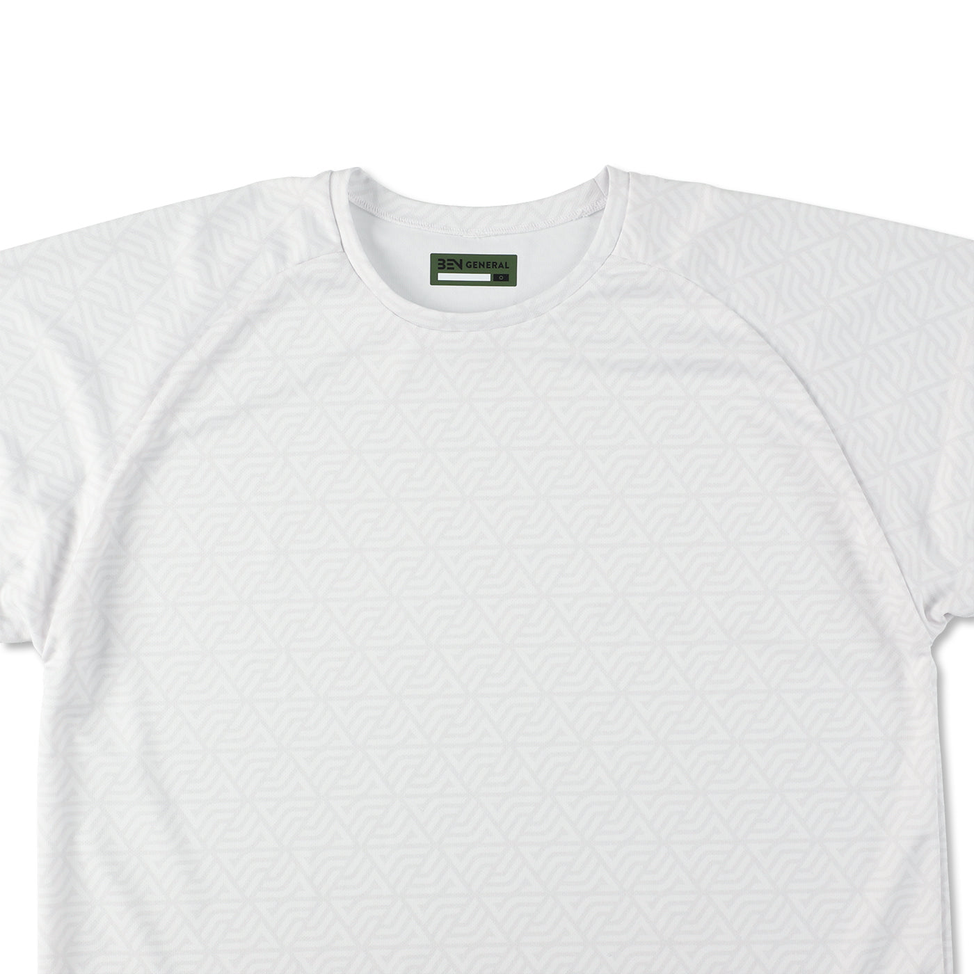 SHUHEI トレーニングTシャツ　ホワイト